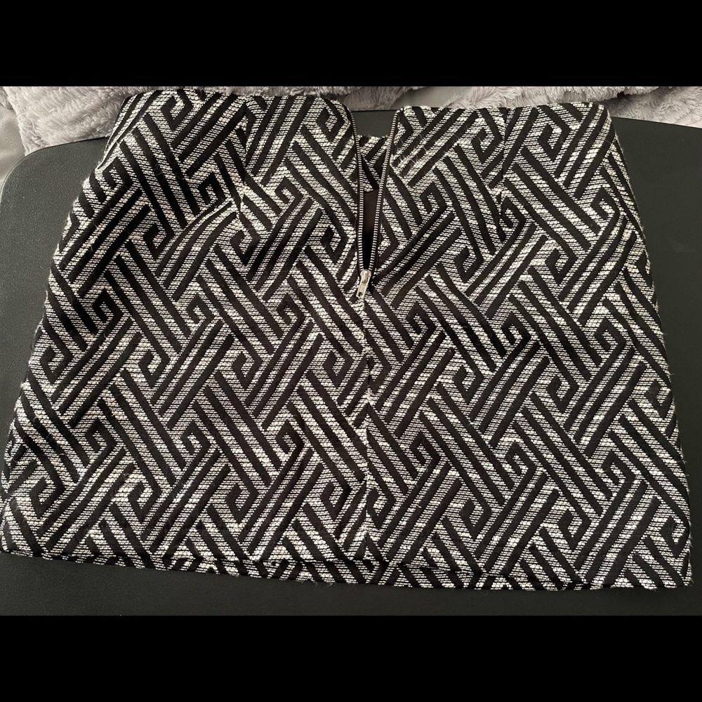 🚨SOLD🚨 Forever 21 Black Mini Skirt Size L - Picture 9 of 9